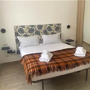  Apartamento Domus Viola In San Giovanni Italia
